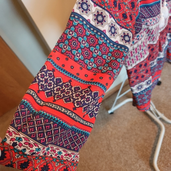 Top - Picture 3 of 5